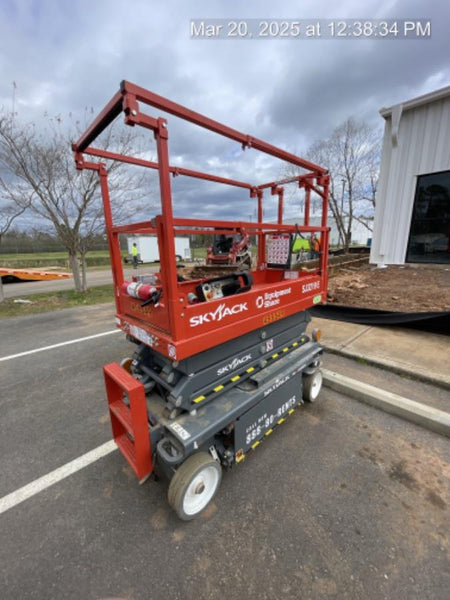 2024 Skyjack SJ3219 Electric Drive, Sld NM Tires, DBcns, RFRails, Power to Platform, T3 + Access Control