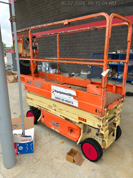 2016 JLG 1930ES