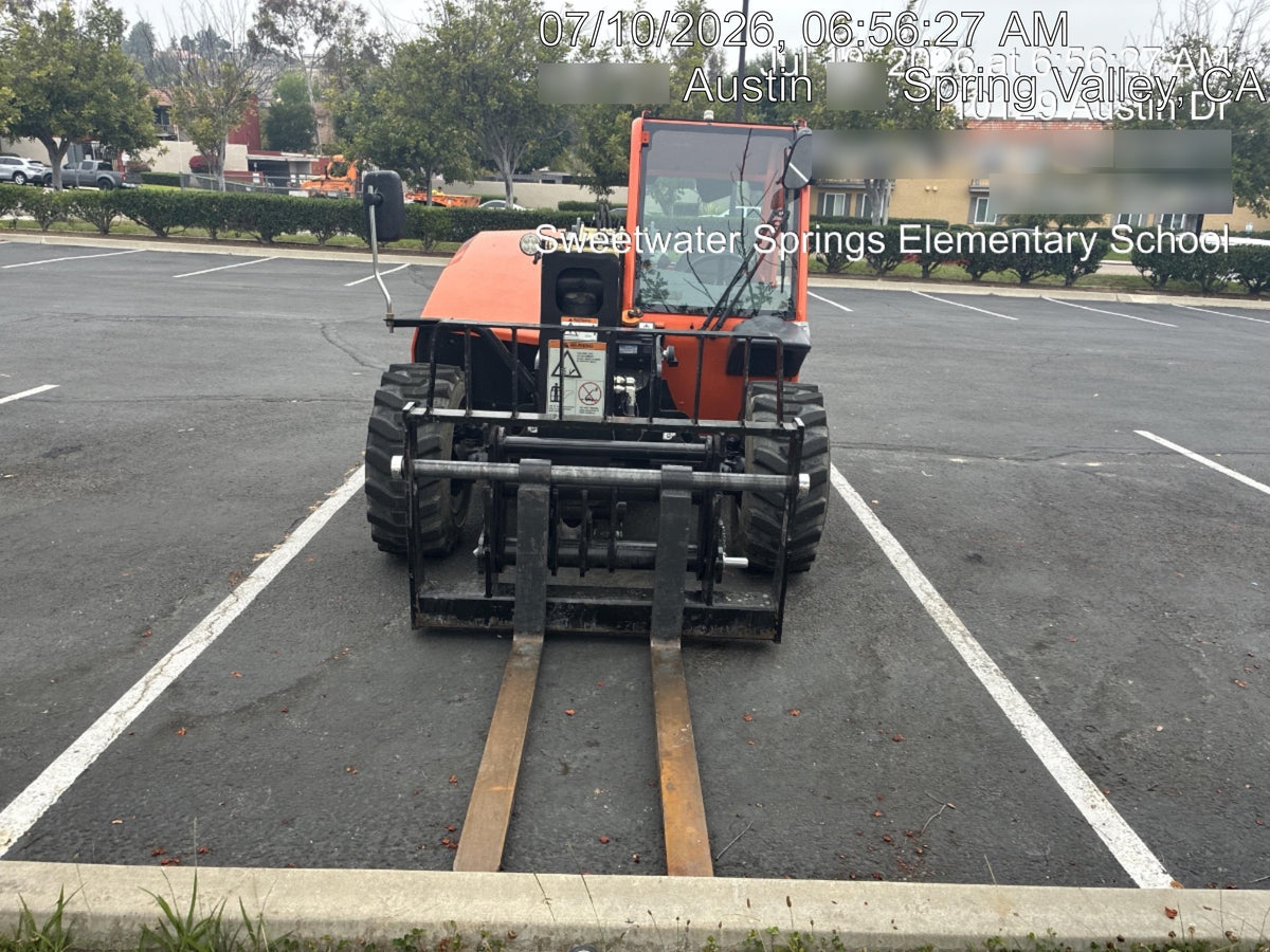 2025 JLG 519