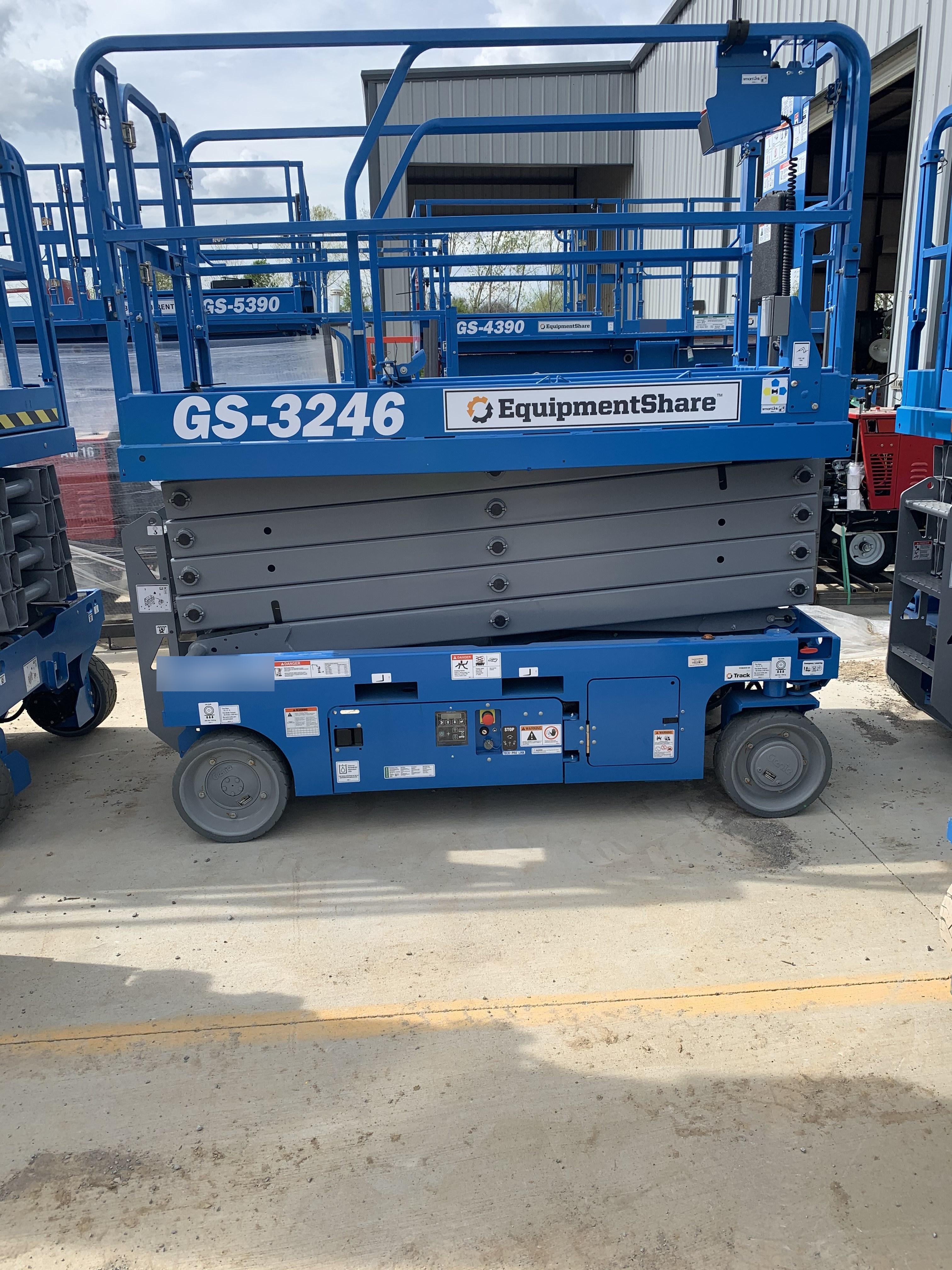 2021 GENIE GS-3246
