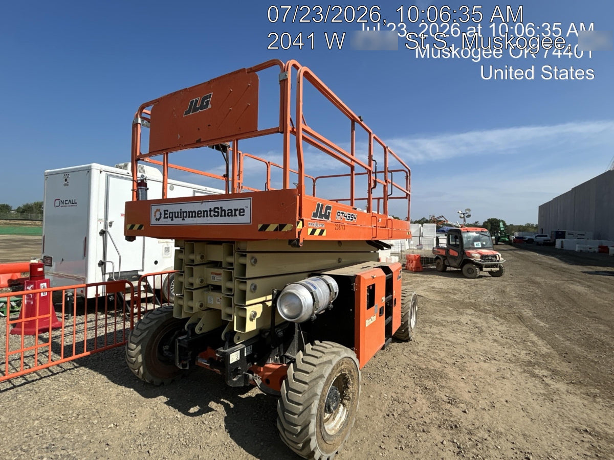 2022 JLG 4394RT
