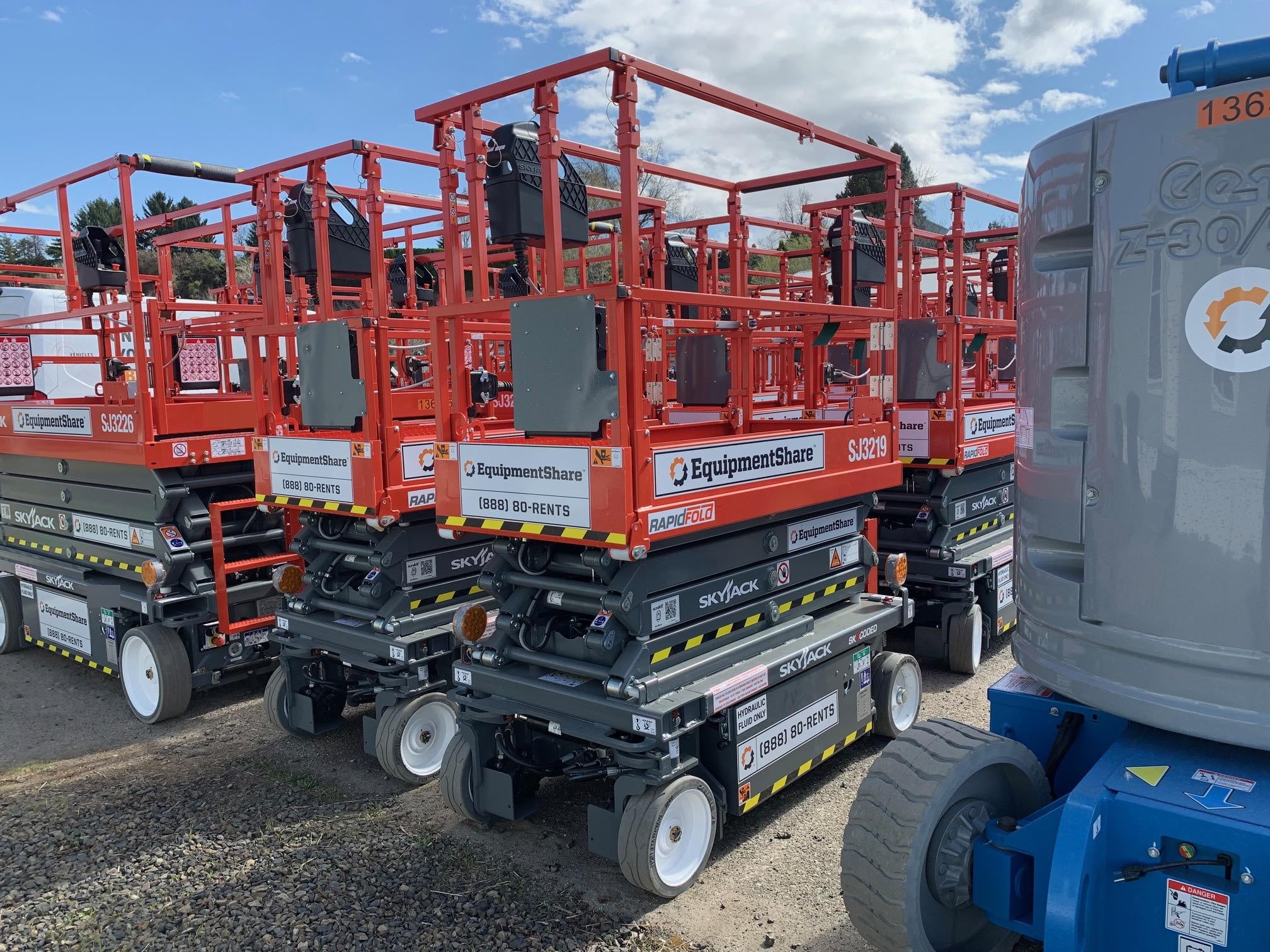 2021 SKYJACK SJ3219