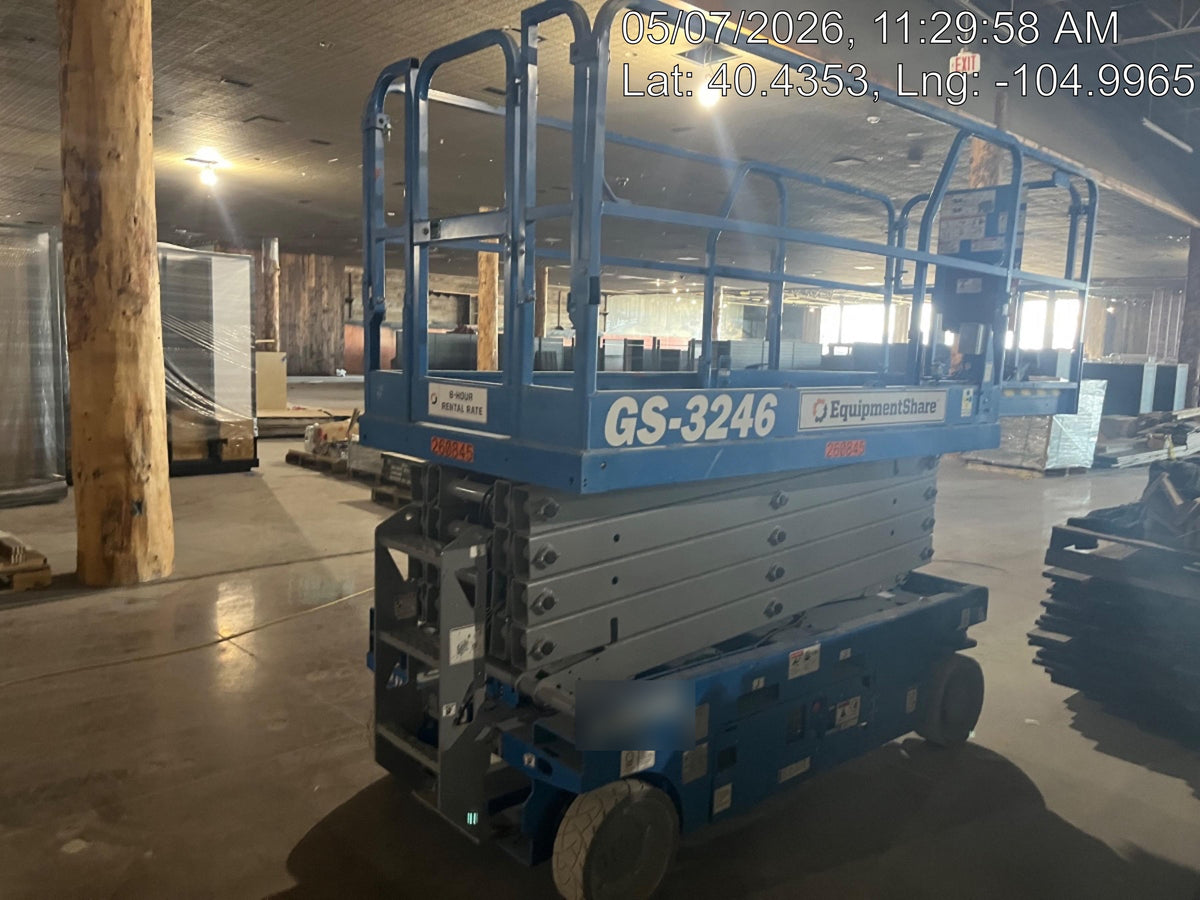2022 GENIE GS-3246