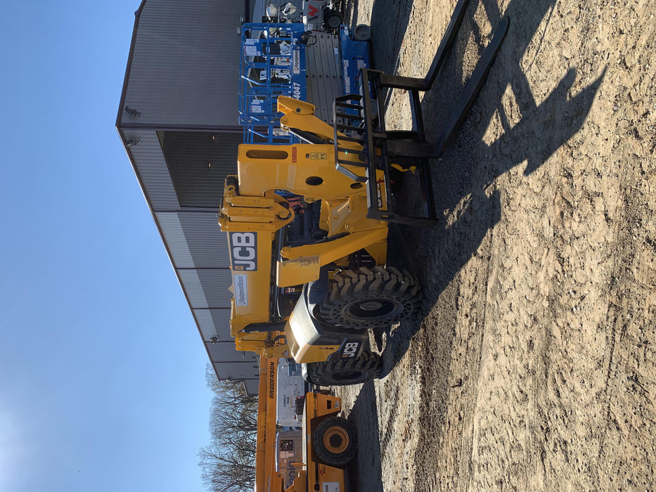 2020 JCB 512-56 Canopy, 74Hp, Solid Tires, Work Lights, Beacon, Aux Hydraulics, Back up Alarm, Lifting Eye, ES Decals