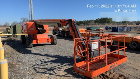 2019 JLG 660SJ