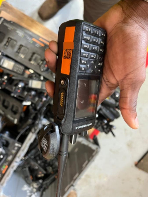 2023 MOTOROLA R7 DISPLAY