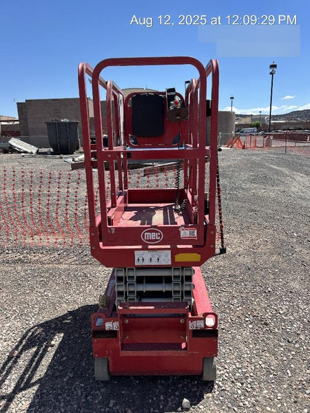 2020 MEC 1330SE Solid NM Tires, Steel Swing out Doors, LCS, Beacon, 900W Inverter