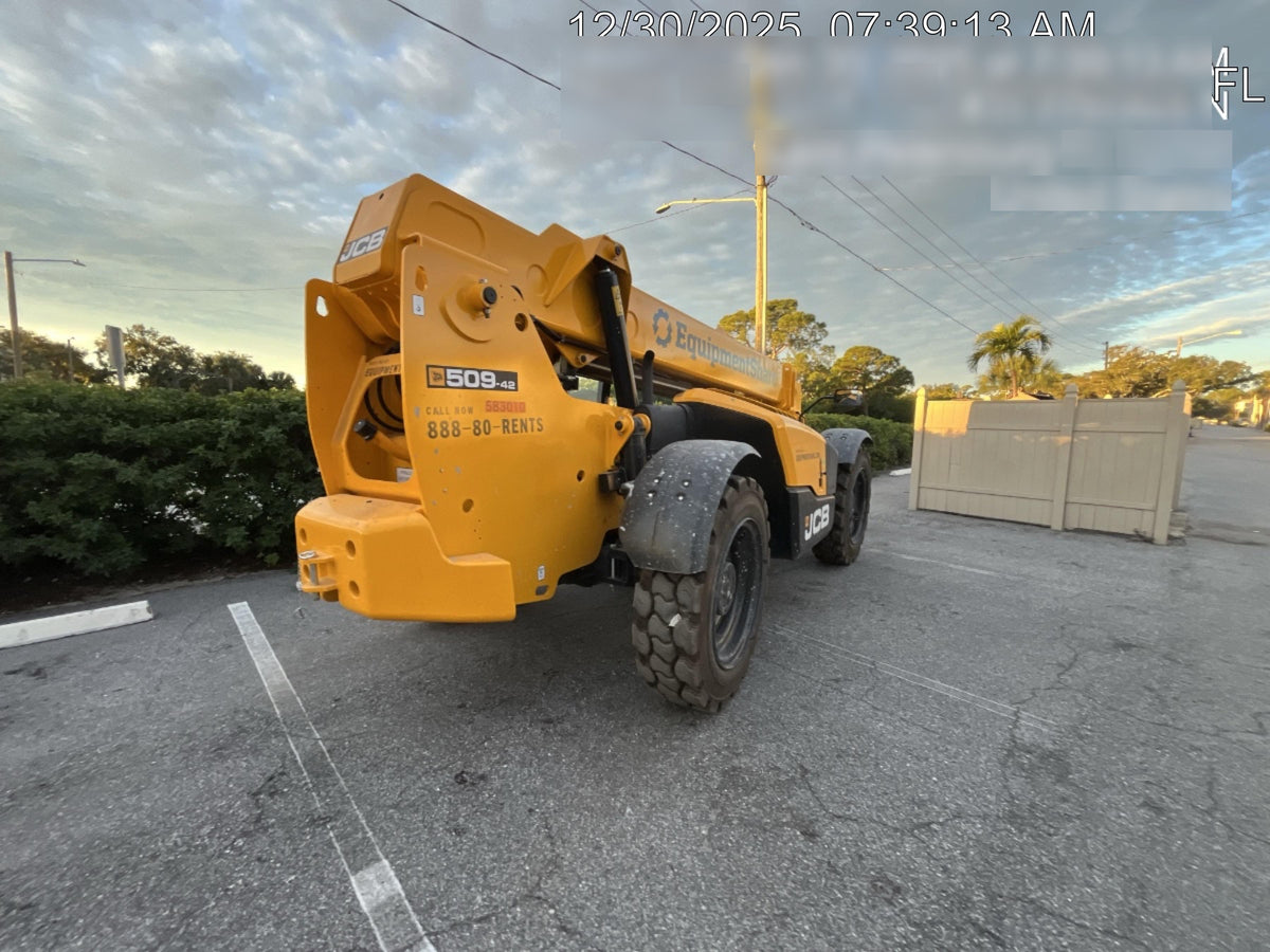 2025 JCB 509-42
