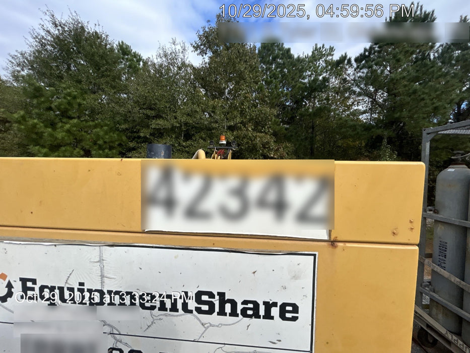 2019 Vac-Tron LP573XDT 24Hp Kohler Diesel, 500 Gal Debris Tank, 500 CFM Vacuum Pump, x2 100 Gal Water Tanks