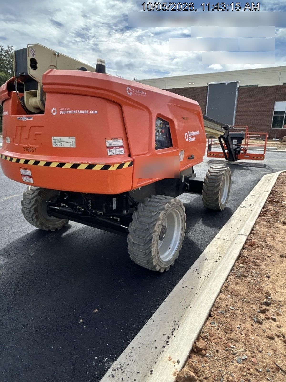 2024 JLG 660SJ