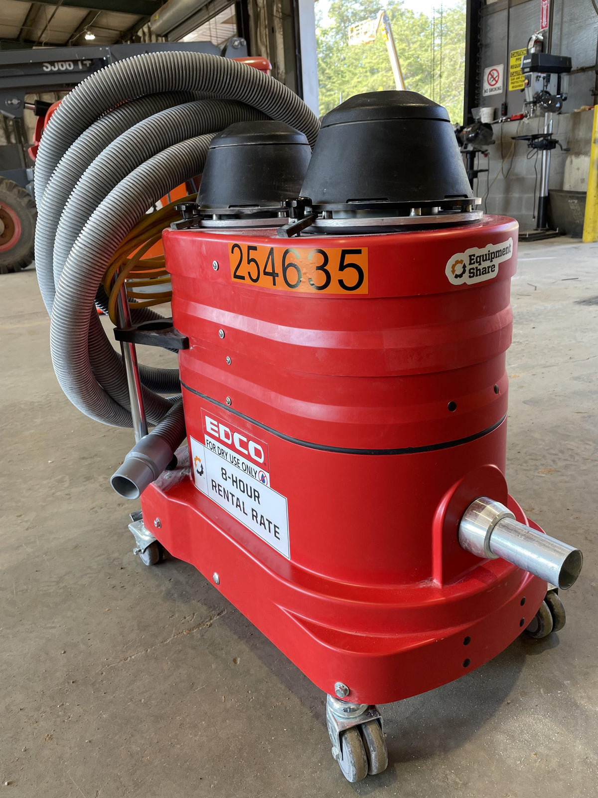 2022 EDCO VAC-200