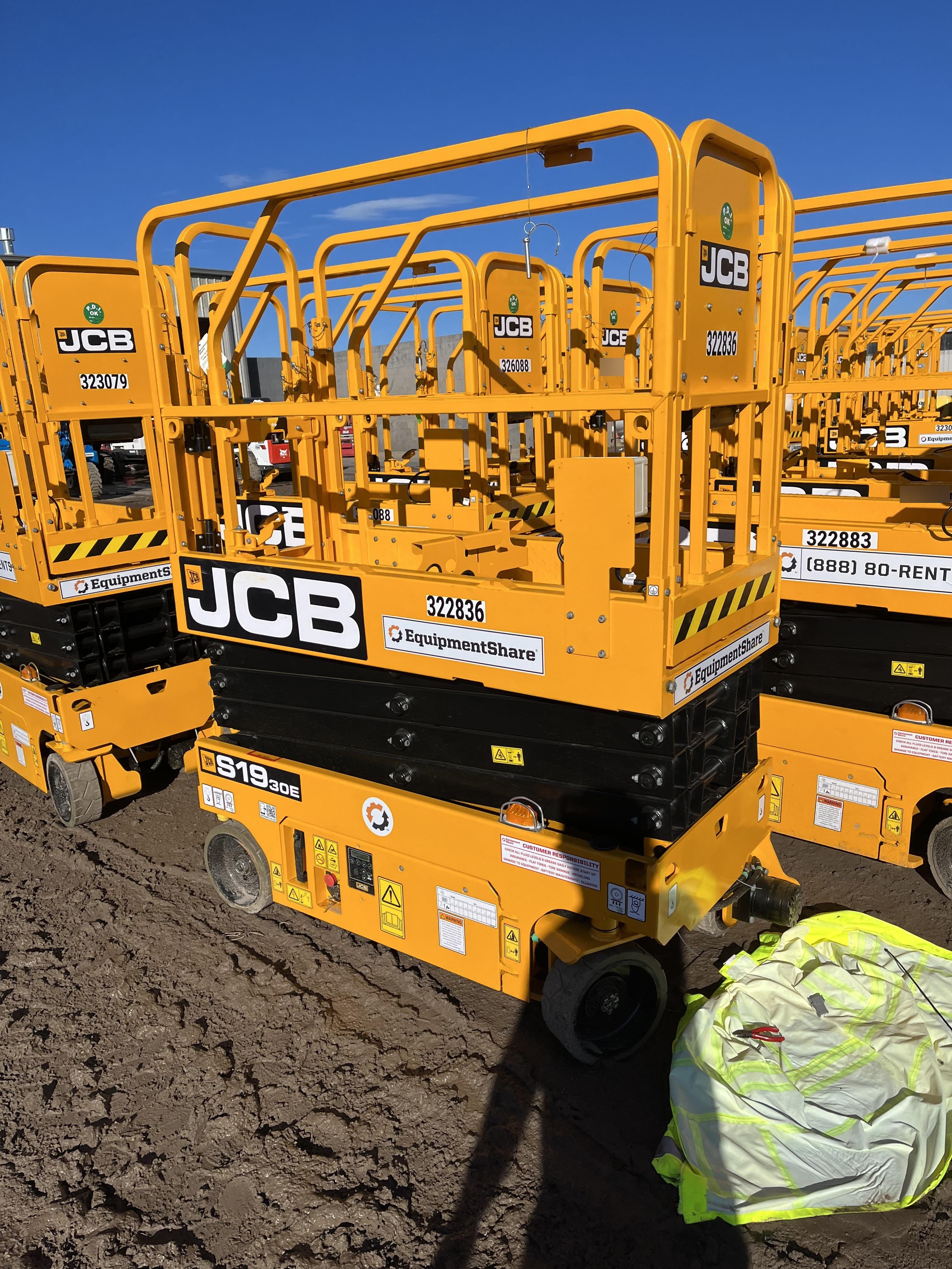 2023 JCB S1930E