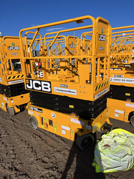 2023 JCB S1930E