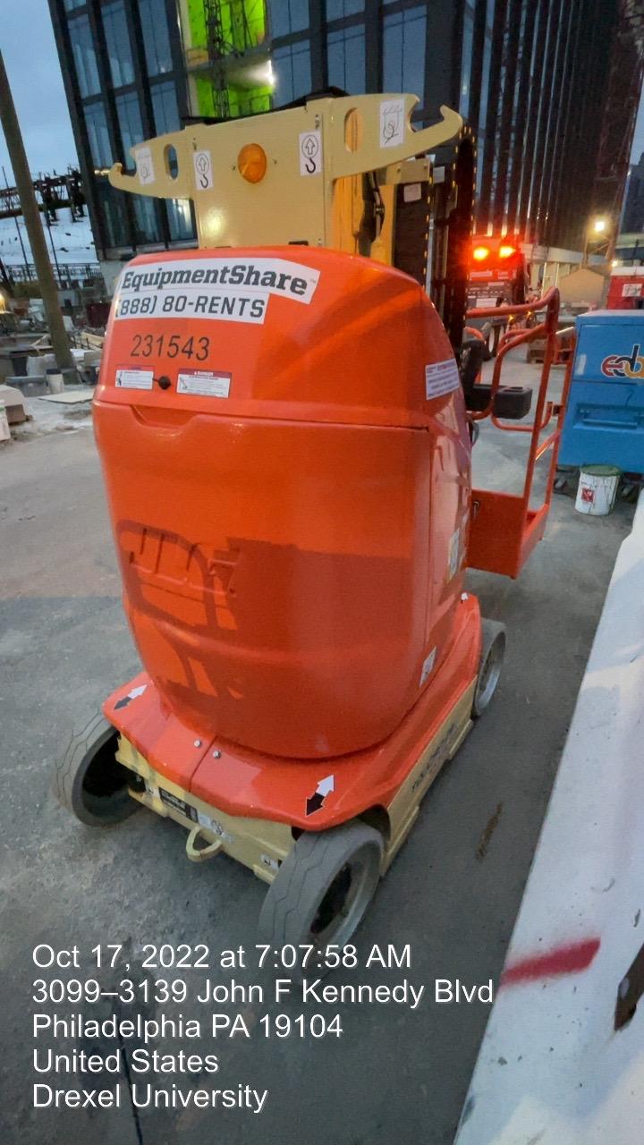2022 JLG 26E