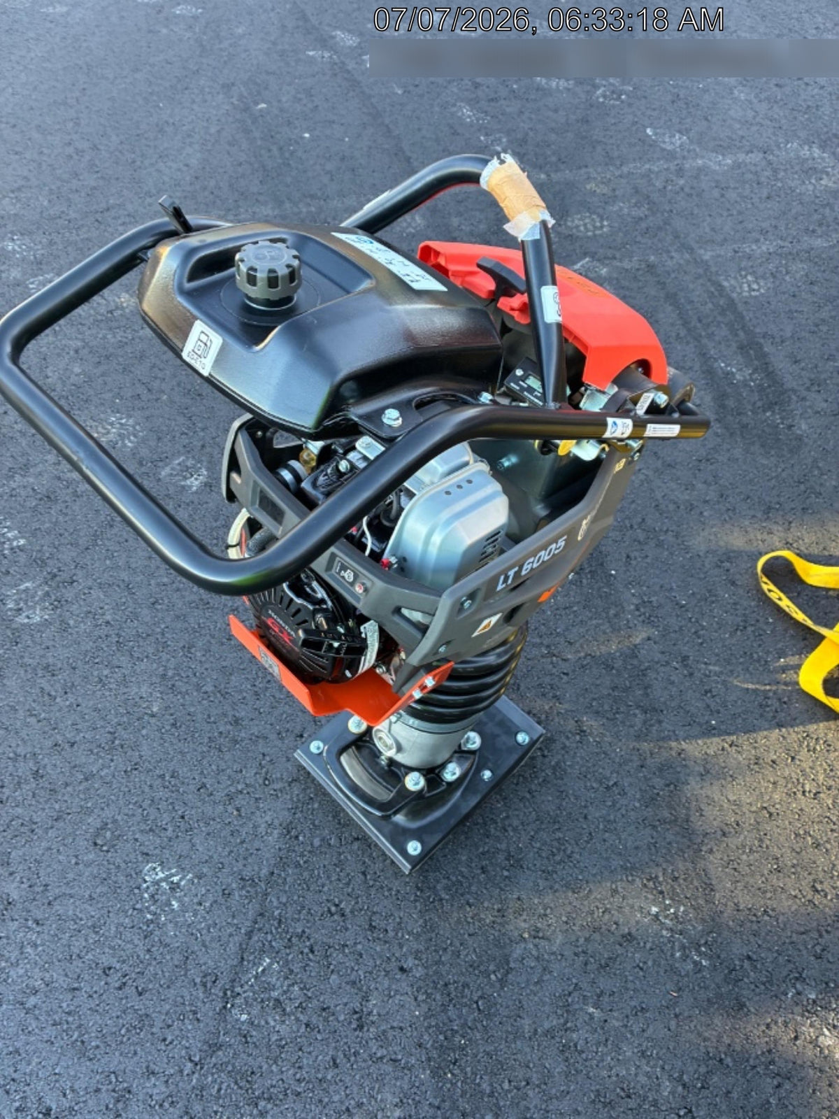2026 HUSQVARNA LT6005