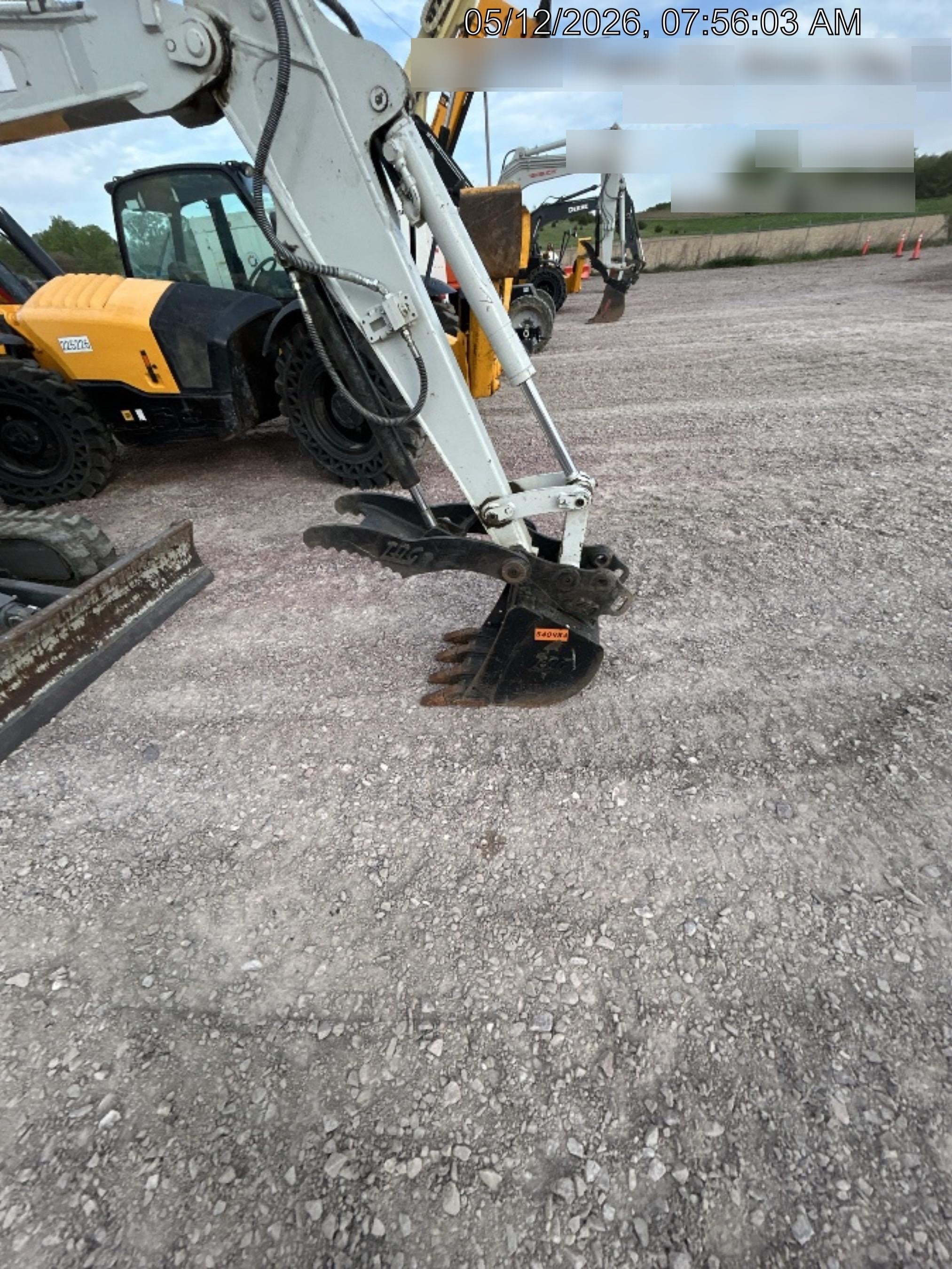 2025 TAKEUCHI 18" HD Bucket - Takeuchi