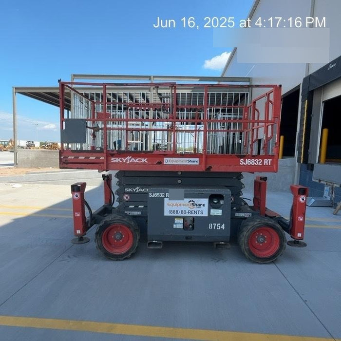 2018 SKYJACK SJ6832 RT