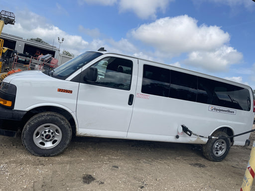 2022 GMC Savana 3500