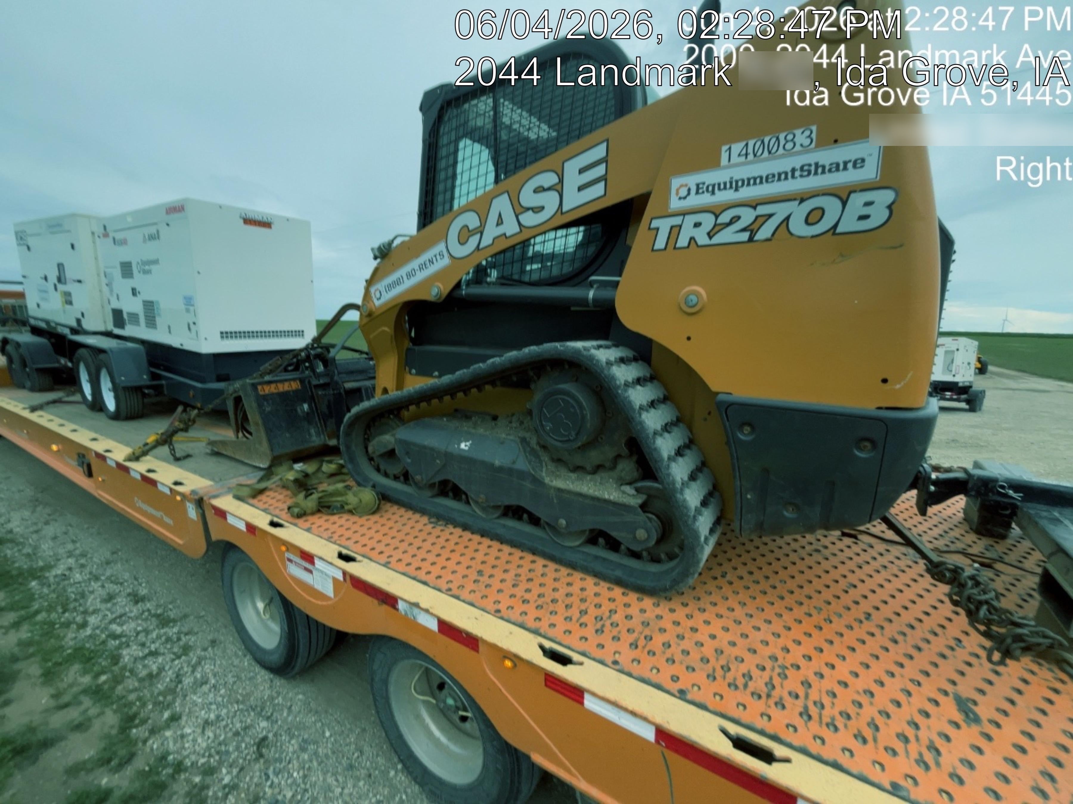 2021 CASE TR270B