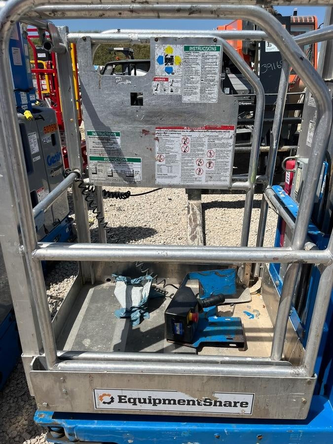 2019 GENIE GR-20