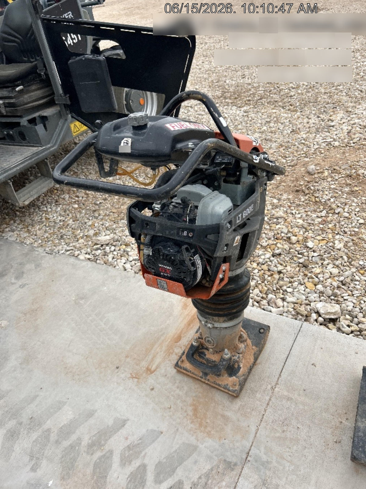 2025 HUSQVARNA LT6005