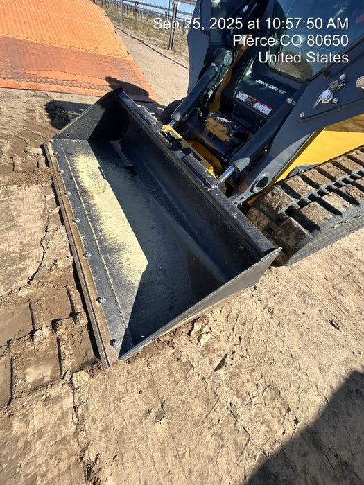 2025 JOHN DEERE 84" Bucket - John Deere