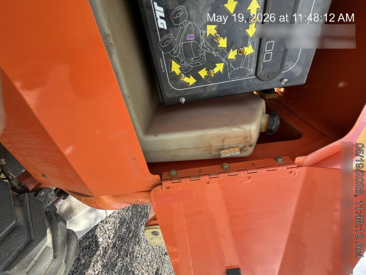 2021 JLG 800AJ