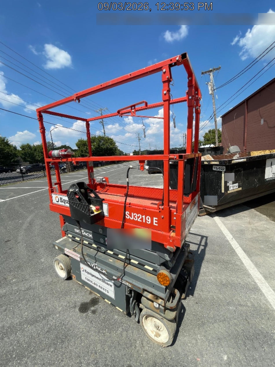 2023 SKYJACK SJ3219
