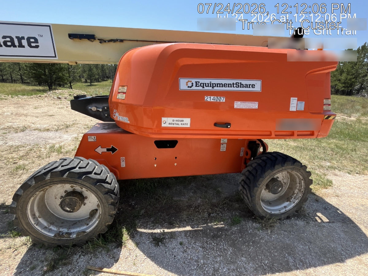 2022 JLG 660SJ