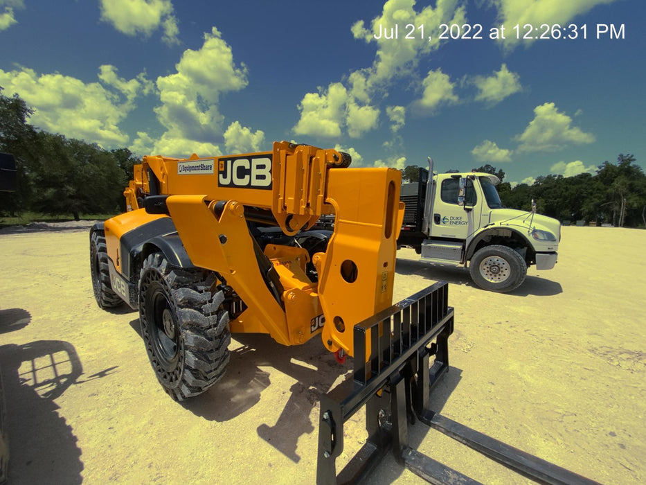 2022 JCB 510-56