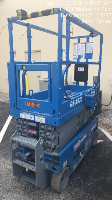 2020 Genie GS-1930 Solid Non Marking Tires, Beacon, Folding rails with half height swing gate