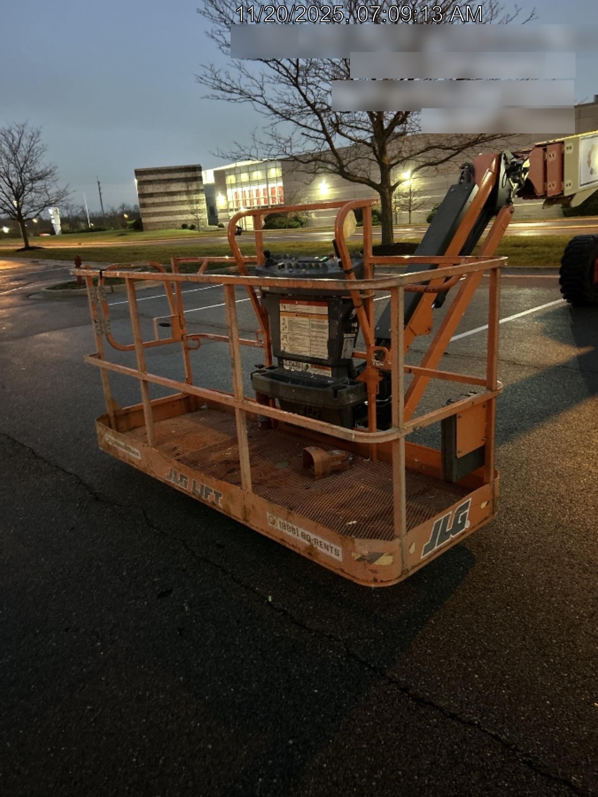2021 JLG 660SJ