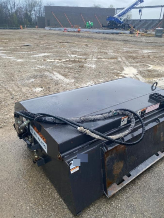 2021 PALADIN Sweepster SB72