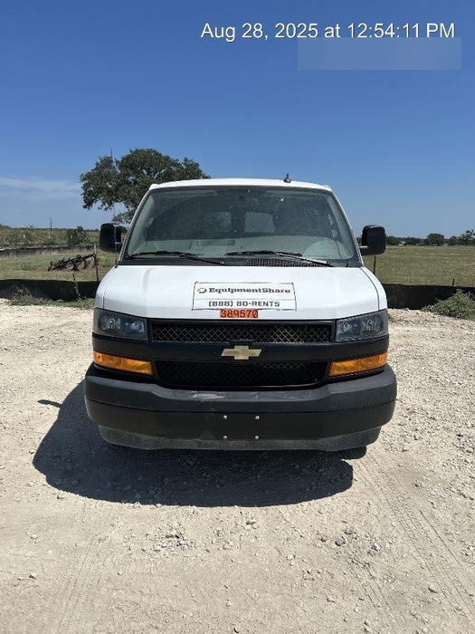 2023 CHEVROLET Express Van - Rental