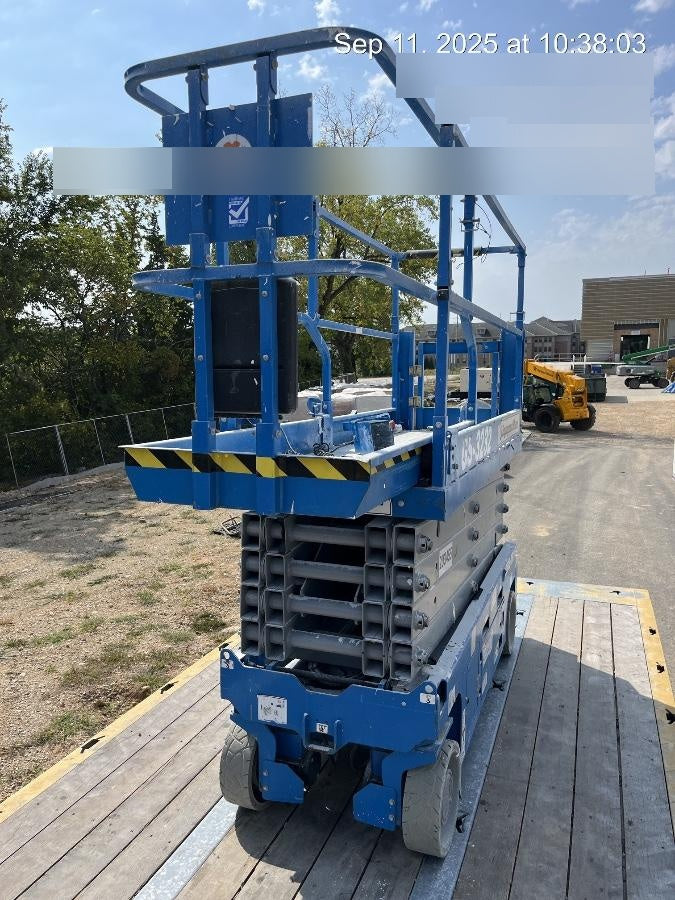 2022 GENIE GS-3232