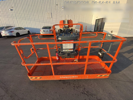 2025 JLG 660SJ