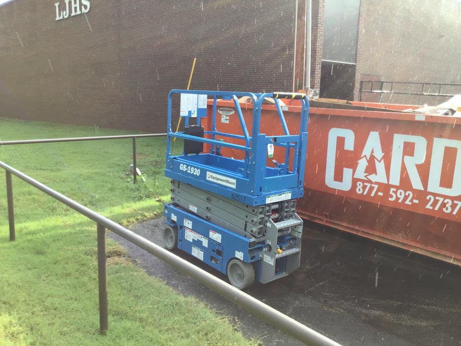 2020 Genie GS-1930 Solid Non Marking Tires, Beacon, Folding rails with half height swing gate