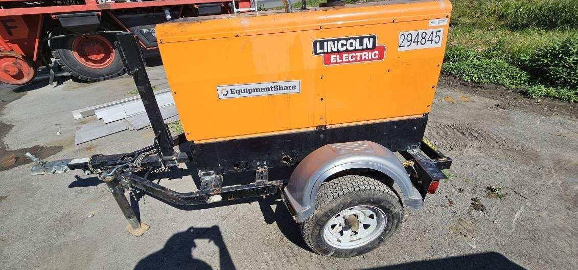 2023 Lincoln Electric LE400 Kubota V1505, Trlr, Cable Rack, Light Kit, ES Decals, T3