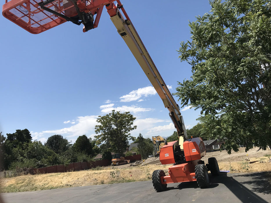 2019 JLG 860SJ