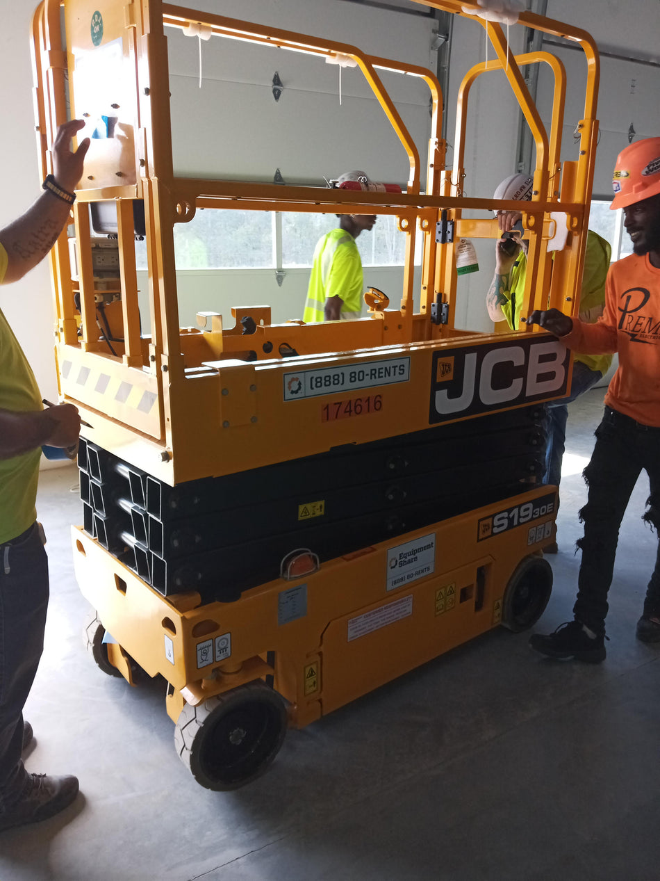 2021 JCB S1930E