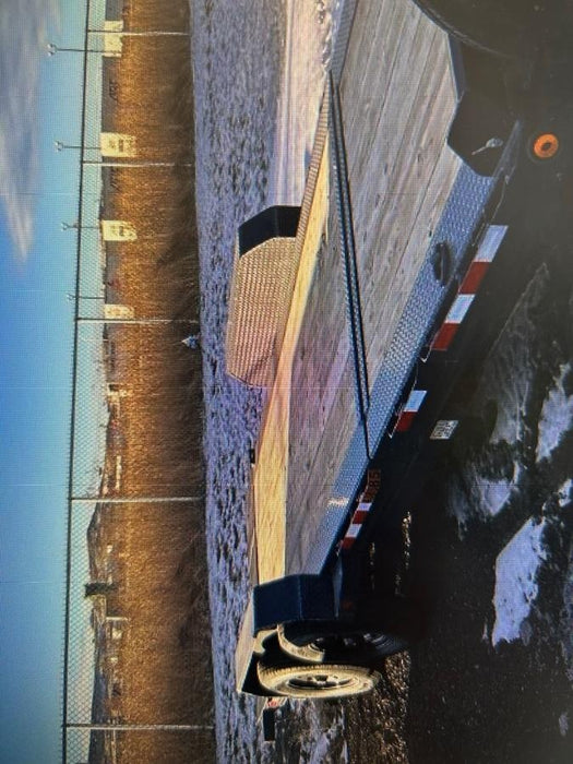 2024 IRONBULL 22' Tiltbed