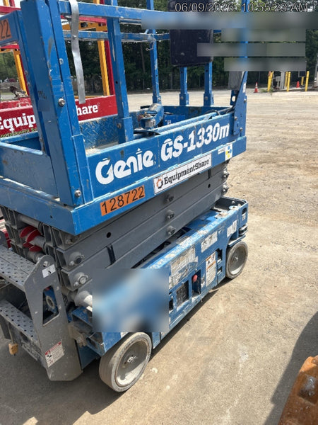 2021 GENIE GS-1330m
