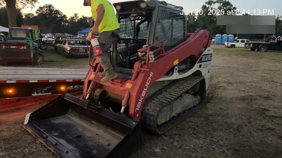 2018 TAKEUCHI TL12R2-CR