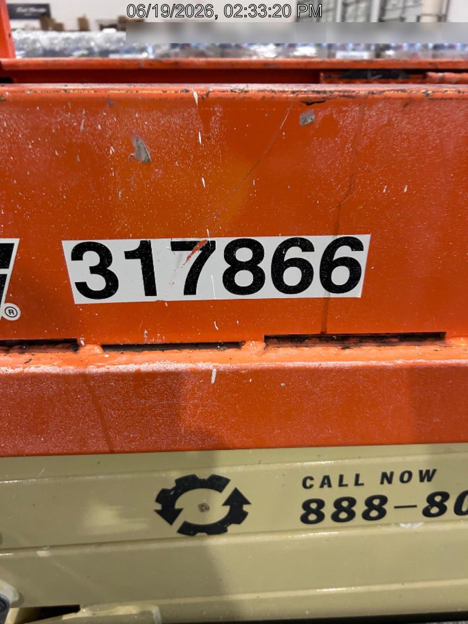 2023 JLG ES2632