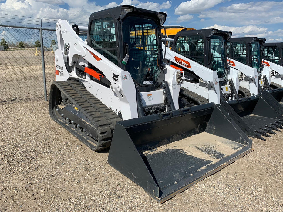 2021 BOBCAT T740