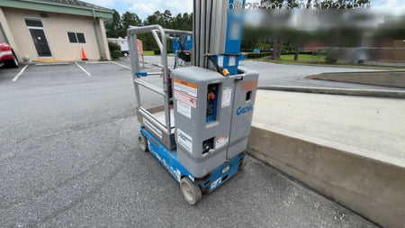 2019 GENIE GR-20