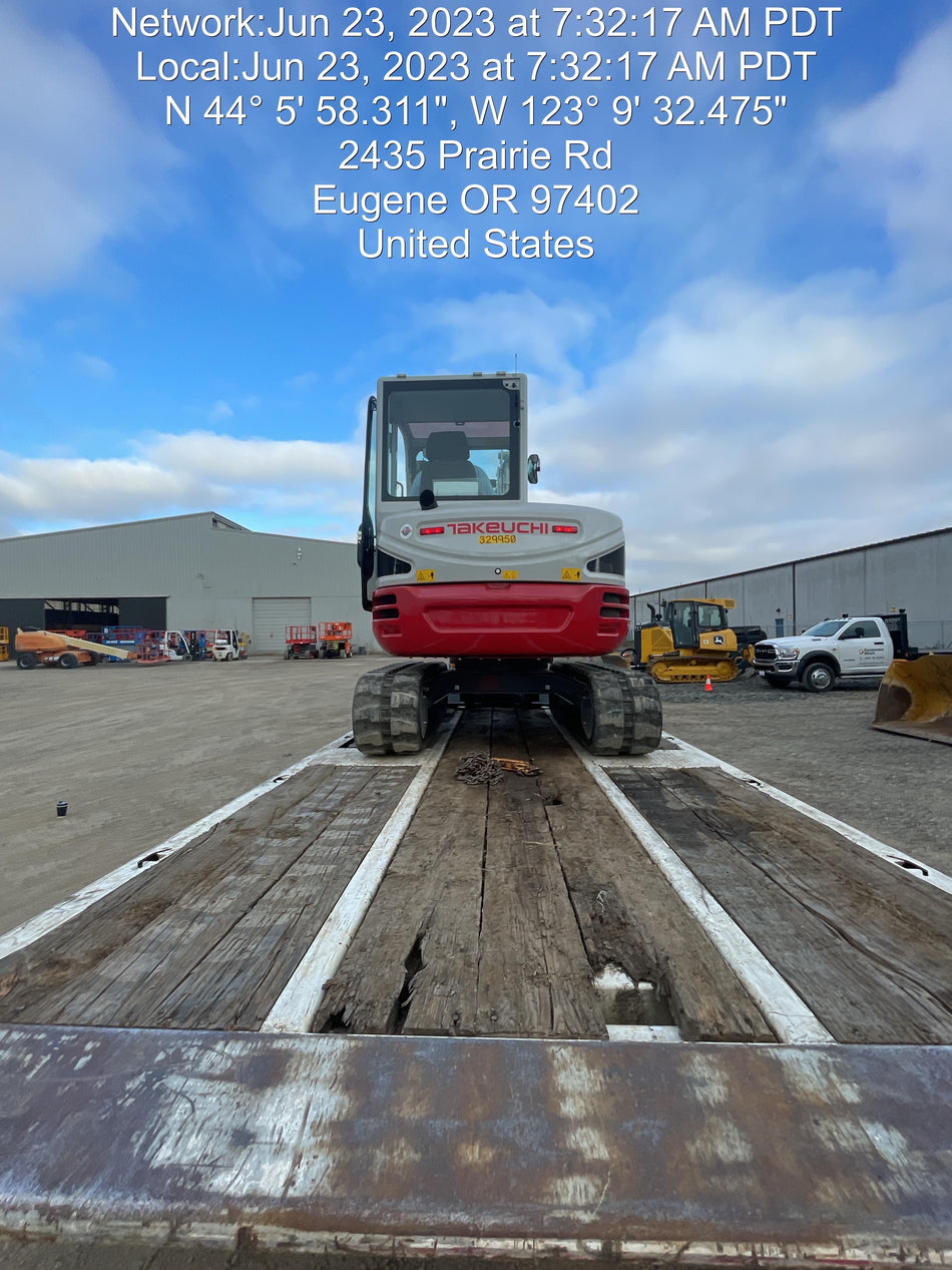 2023 TAKEUCHI TB250-2CR