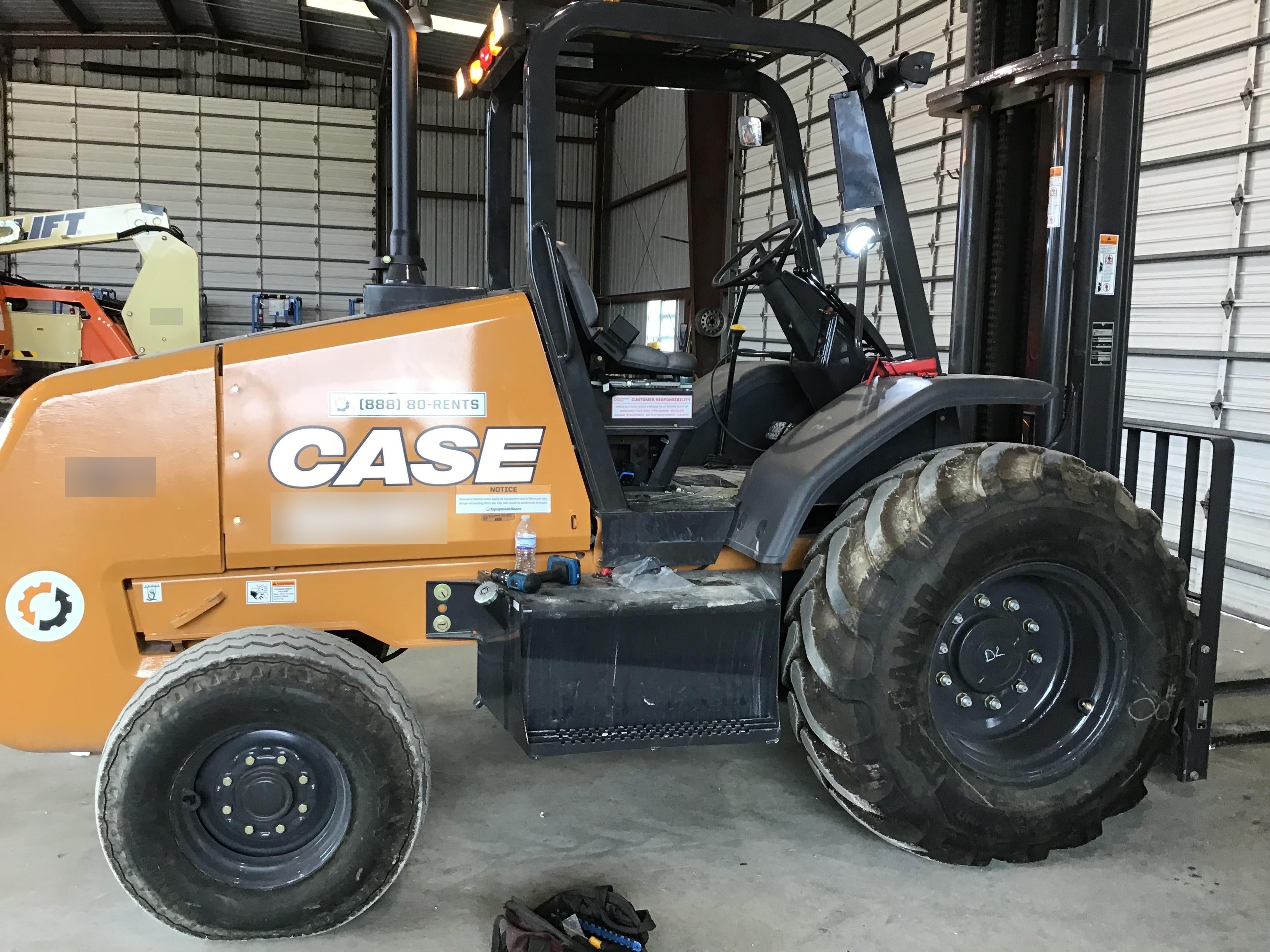 2018 CASE 588H