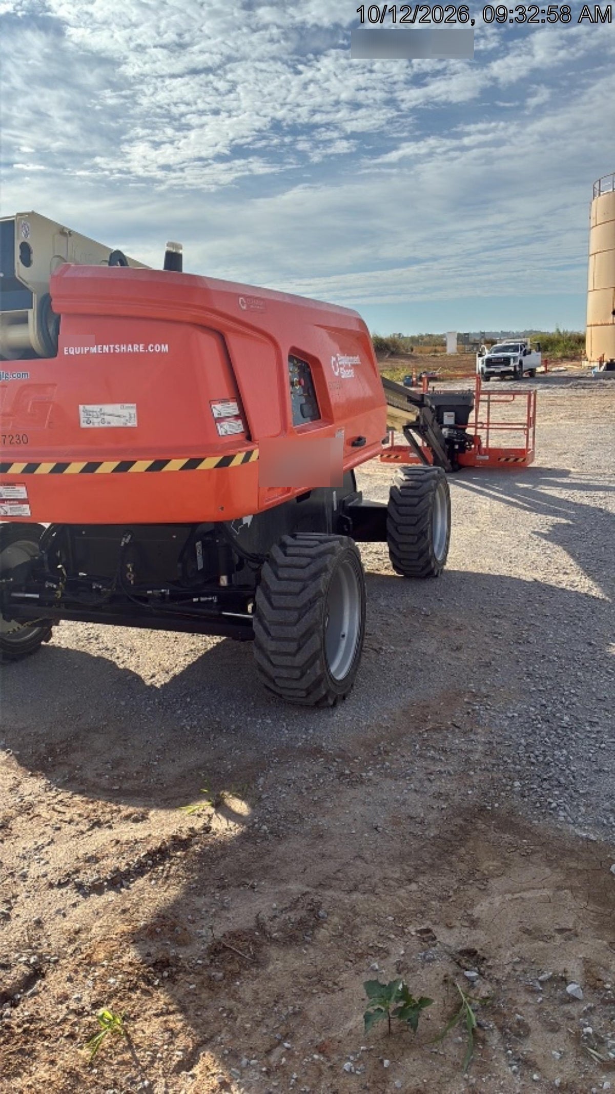 2025 JLG 660SJ