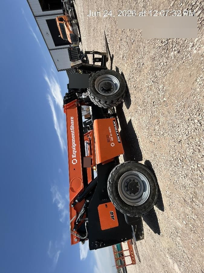 2023 SKYTRAK 12054